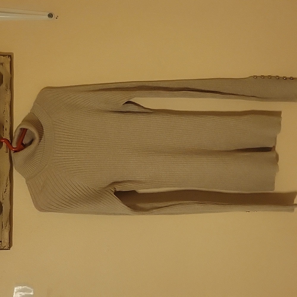 Tan long sleeve shirt with turteneck